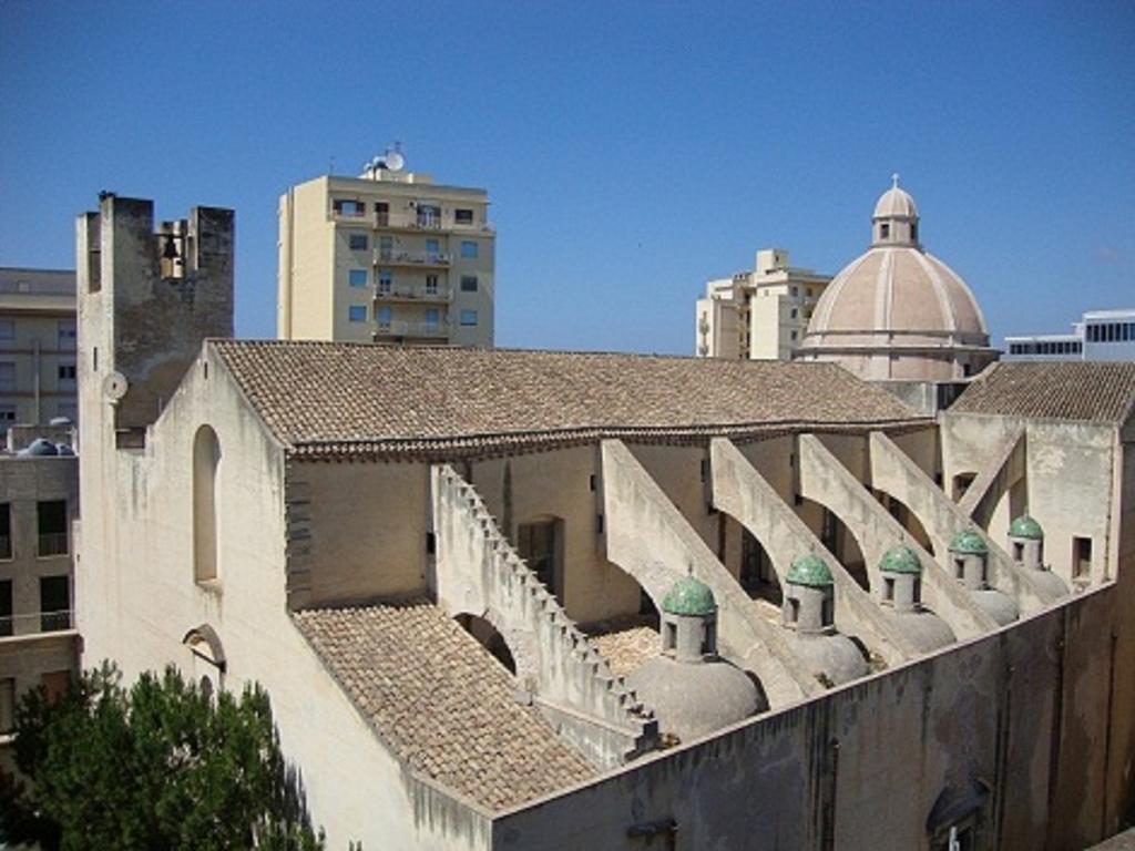 A Babordo B&B Trapani Bagian luar foto