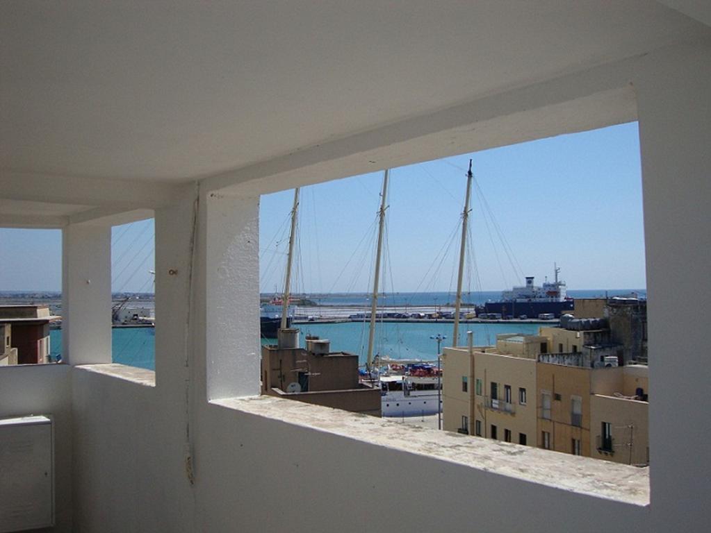 A Babordo B&B Trapani Bagian luar foto