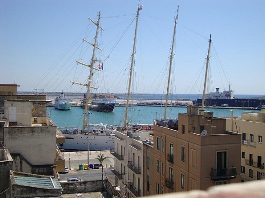 A Babordo B&B Trapani Bagian luar foto